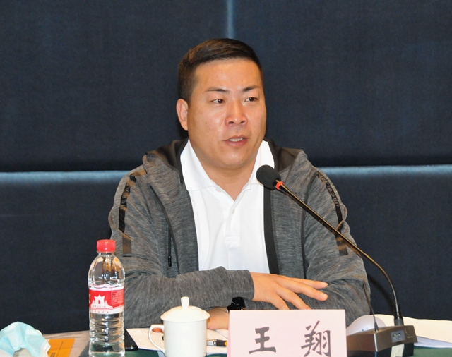 5中国政法大学法治政府研究院研究员王翔做本次立法情况说明DSC_3953.JPG