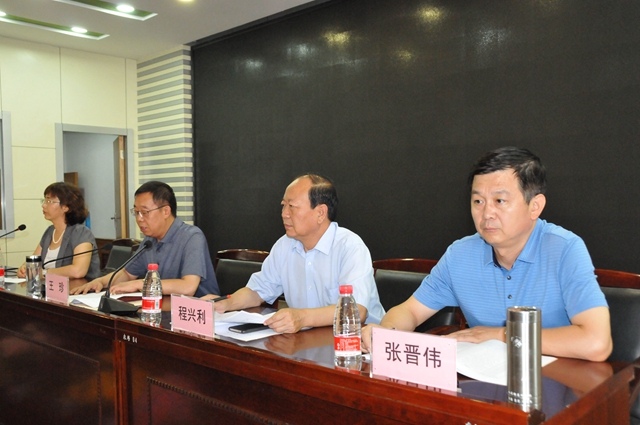 参会人员DSC_0947_看图王_副本.jpg