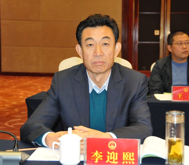 13保德县人大常委会主任李迎熙发言DSCDSC_2704_副本.jpg